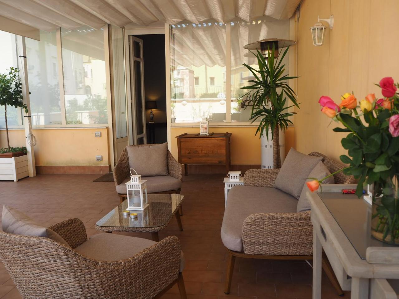 Palazzo Mirelli Bed & Breakfast
